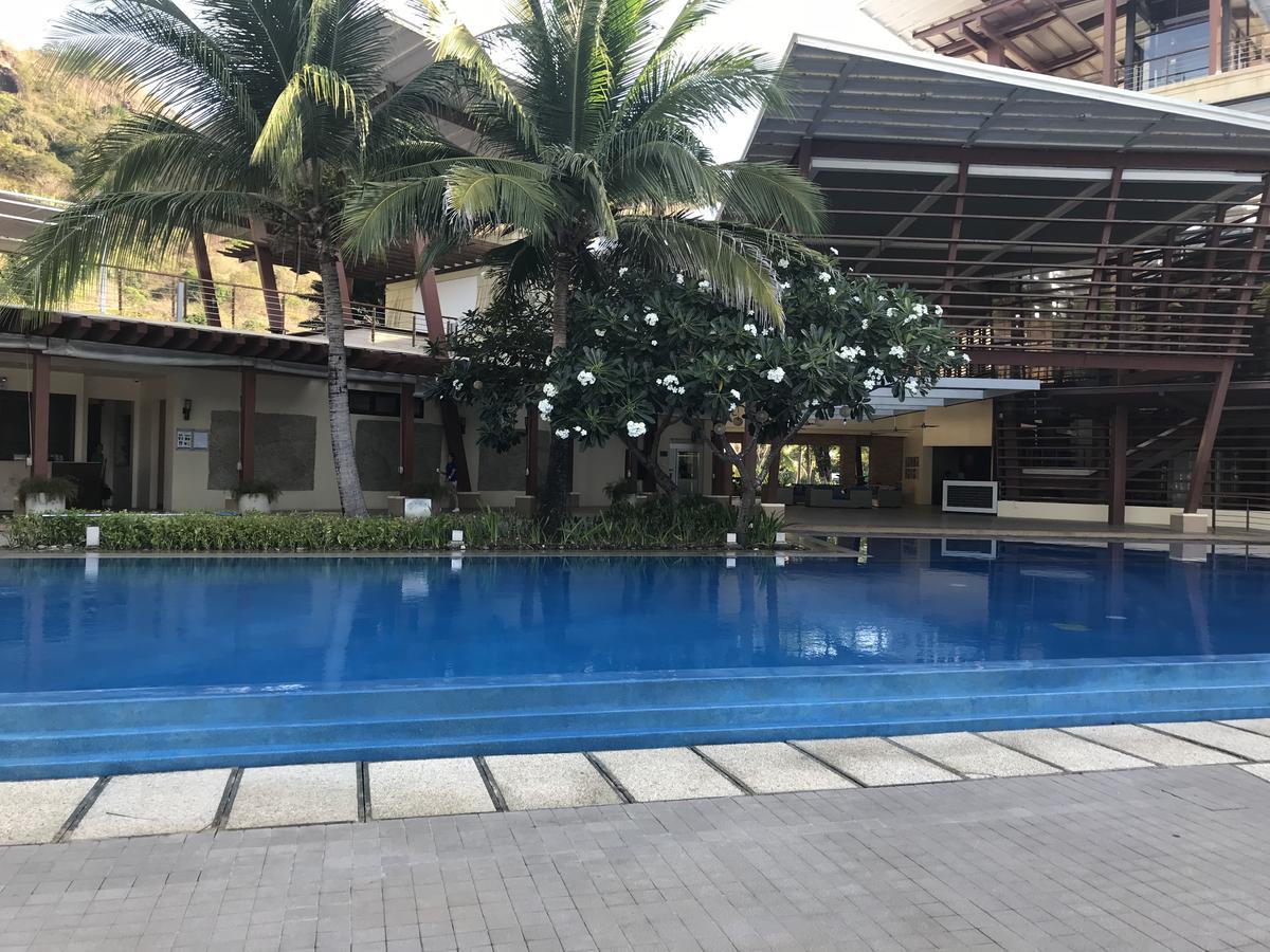 Apartment Adc 1 Bedroom Unit At Pico De Loro Nasugbu